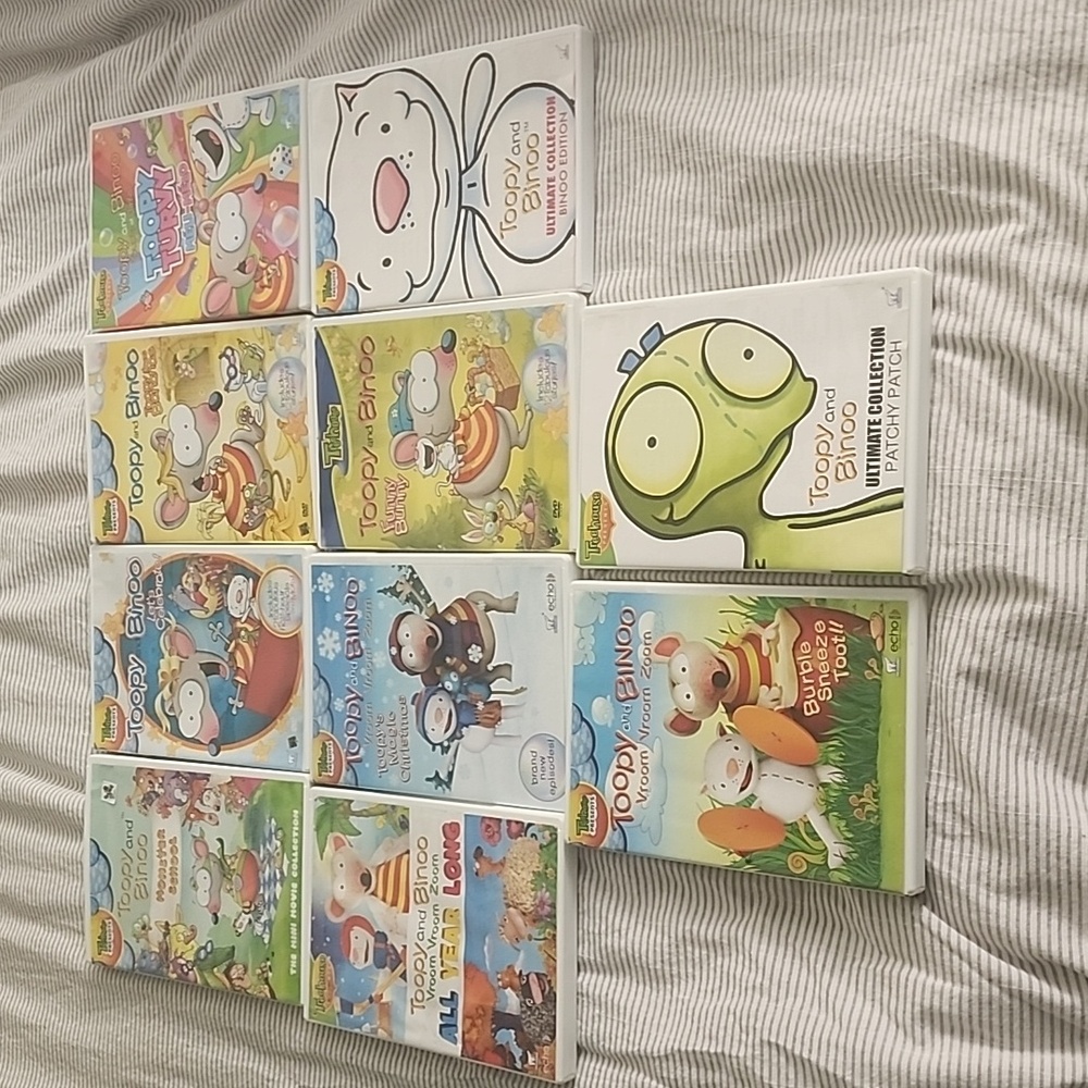 10 Toopy & Binoo DVDs.